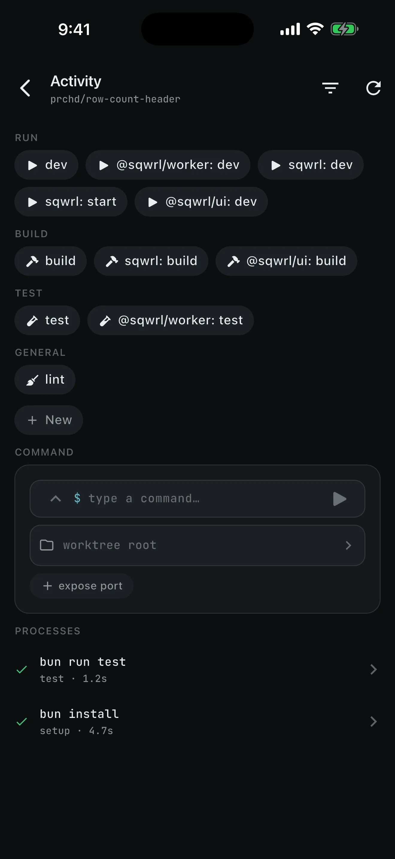 Command buttons and a passing bun test on the workspace
